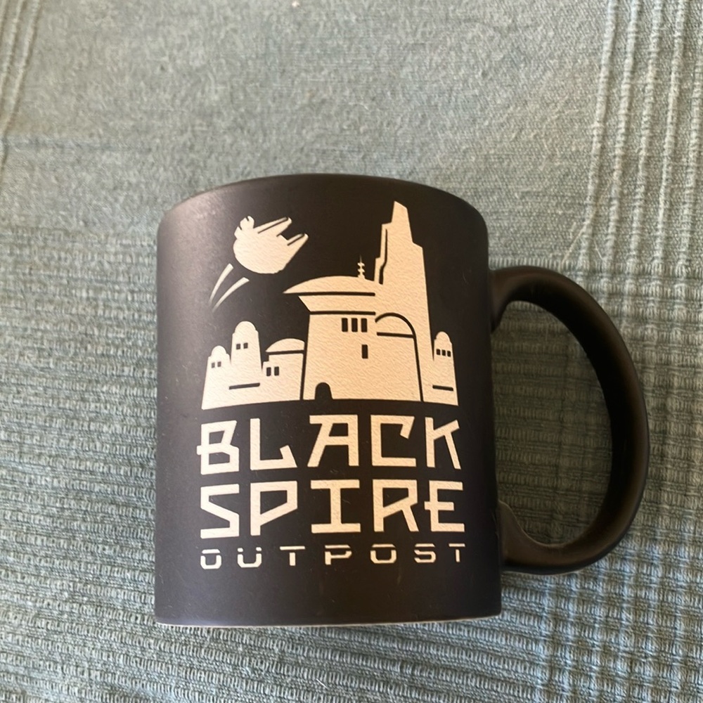 Disney Star Wars Black Spire Outpost Ceramic Coffee Cup NWT